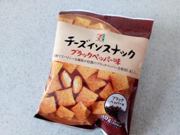 チーズインスナック ブラックペッパー味-1
