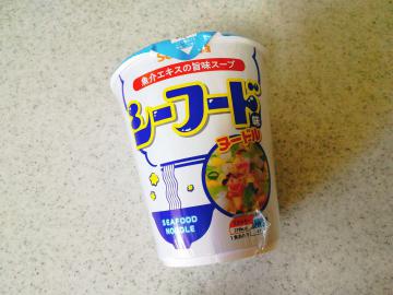 シーフード味ヌードル-1